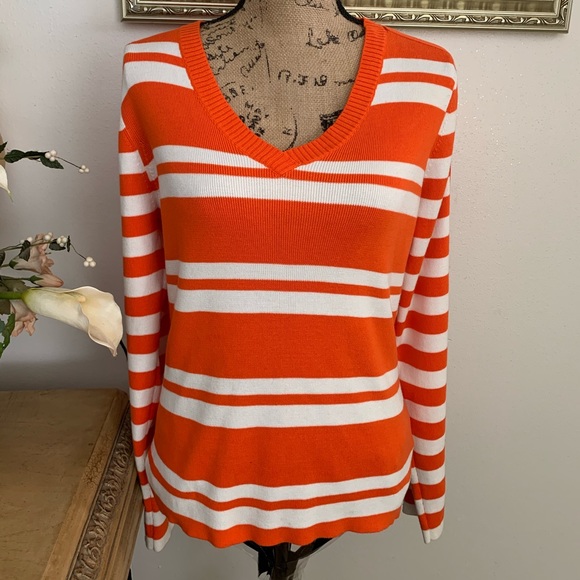 Tommy Hilfiger Sweaters - Tommy Hilfiger Sweater XL Orange and White